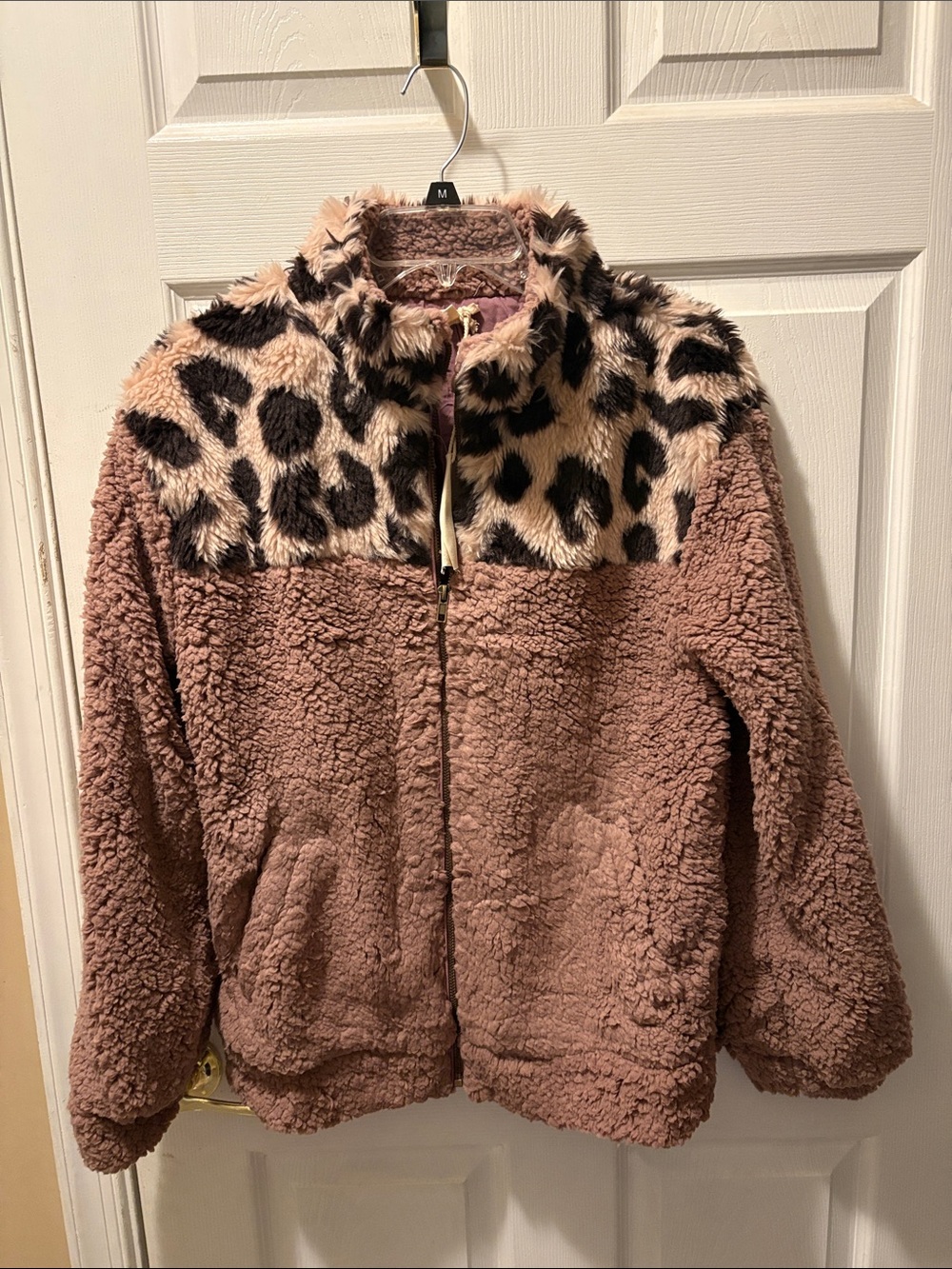 Hem and thread Sherpa zip up leopard and brown jacket
